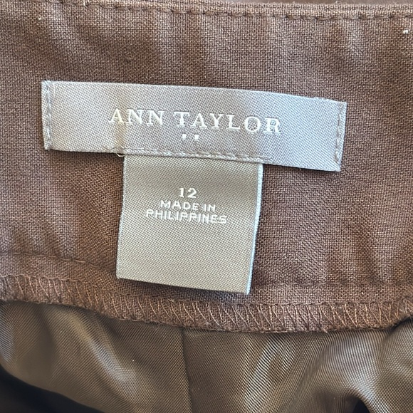 Ann Taylor Brown Slacks - Picture 6 of 7